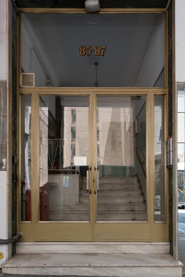 Medluxe Comfort Apartment Афины Экстерьер фото