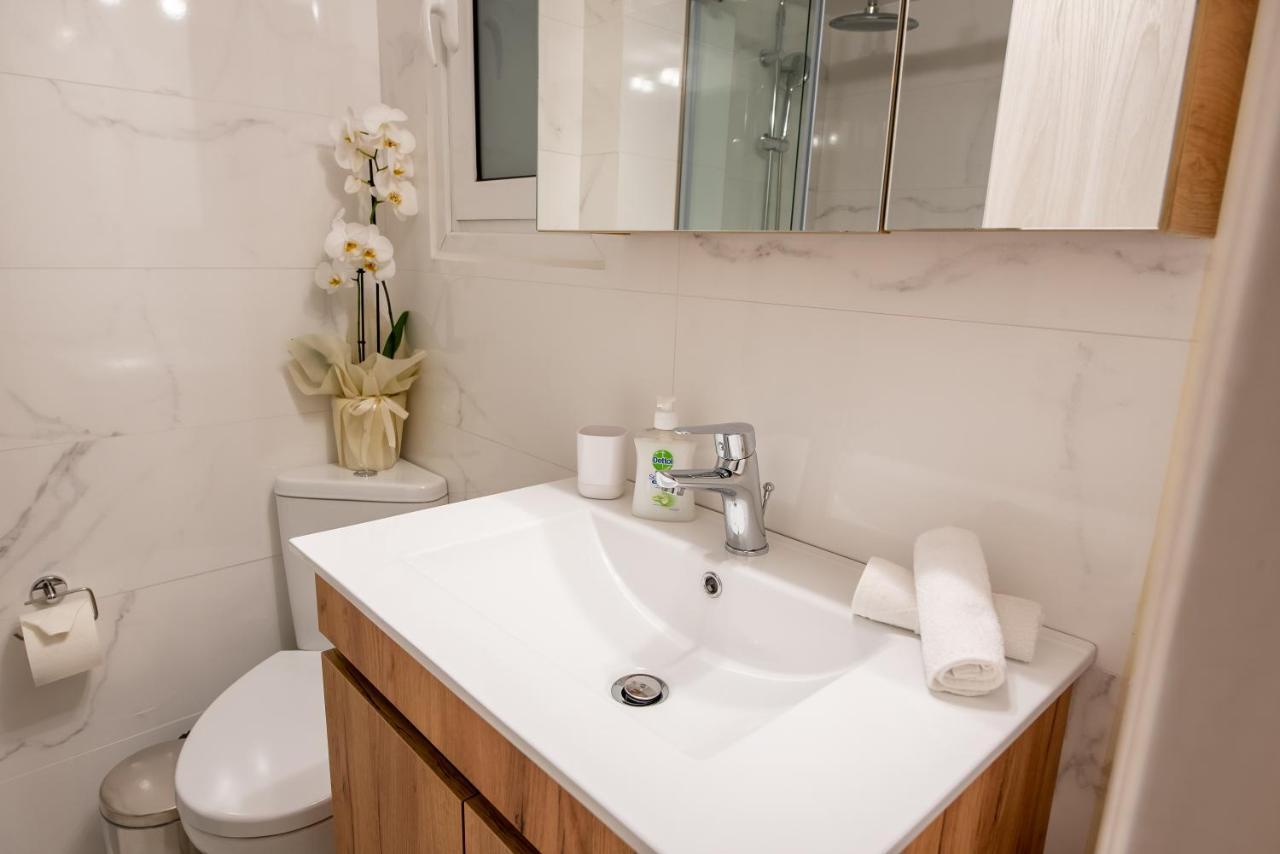 Medluxe Comfort Apartment Афины Экстерьер фото